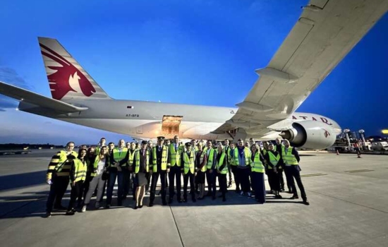 Inauguracja połączenia frachtowcem Qatar Airways na lotnisku w Warszawie