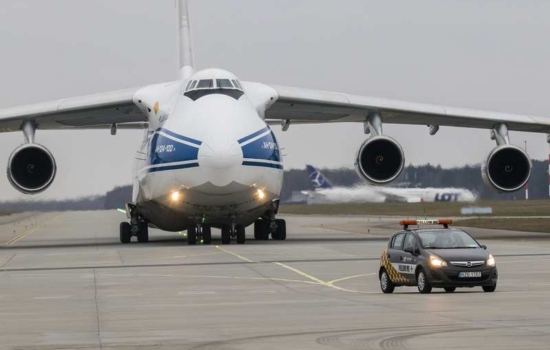 Samolot Antonov w Rzszowie