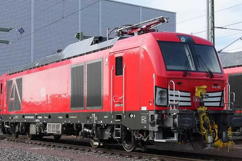 Lokomotywa Siemensa w barwach DB Cargo